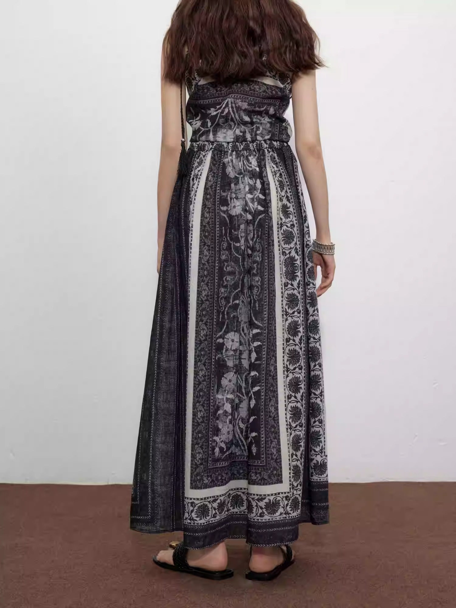 Black Plant Print Linen Skirt
